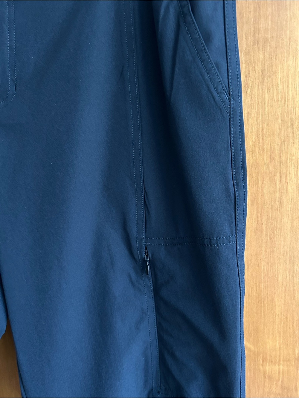 Kirkland Ladies Travel Pant Size 12 - Picture 9 of 9